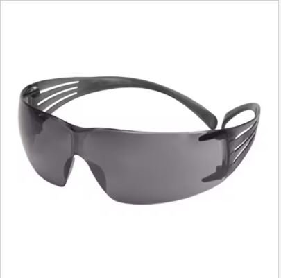 OCULOS DE PROTEÇAO 3M SECUREFIT ANTIRISCO/ANTIEMBACIAMENTO LENTE CINZENTA