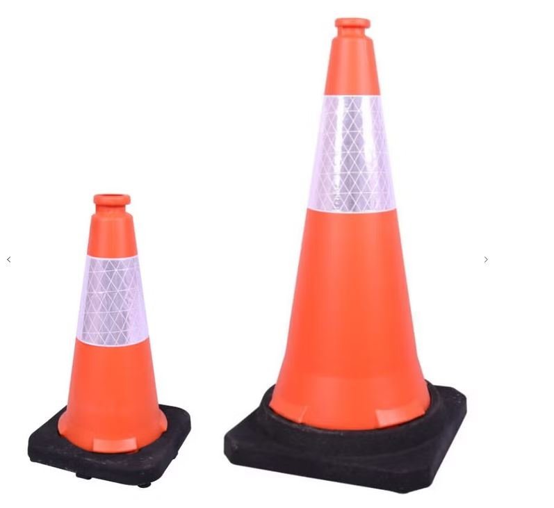 CONE SINALIZAÇÃO POLIETILENO BASE BORRACHA FAIXA REFLETORA 75CM REF.5475