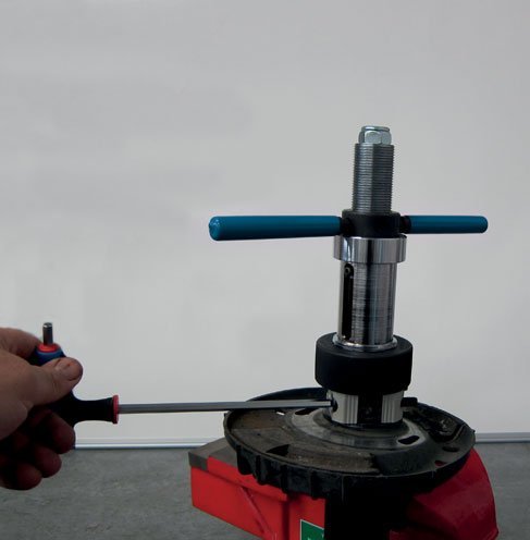 CONJUNTO DE FERRAMENTAS PARA EXPANSORES DE STRUTS MACPHERSON - Image 8